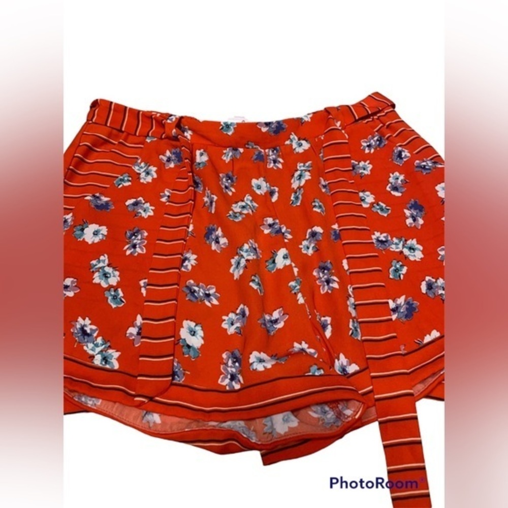 Red floral shorts by xhilaration size L
